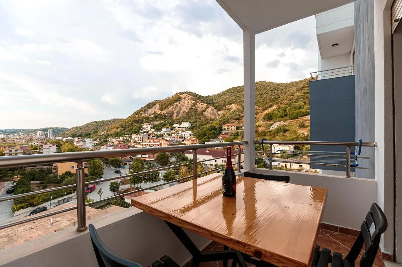 Modern Apartment In Vlora אלבניה
